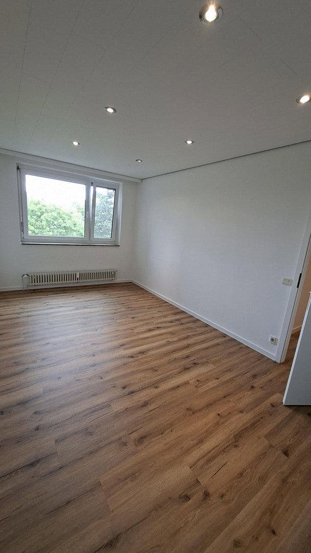 Pronájem bytu 2+1 56 m², Staufenstraße 1, Dietzenbach, Hessen Pronájem bytu 2+1 56 m², Staufenstraße 1, Dietzenbach, Hessen