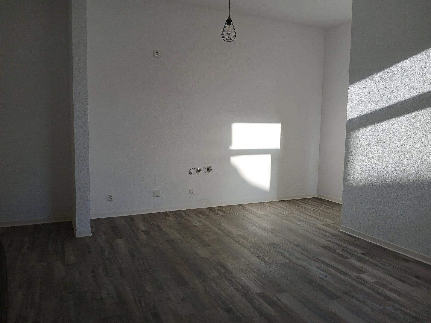Pronájem bytu 4+1 73 m², Winnenden, Bádensko-Württembersko Pronájem bytu 4+1 73 m², Winnenden, Bádensko-Württembersko