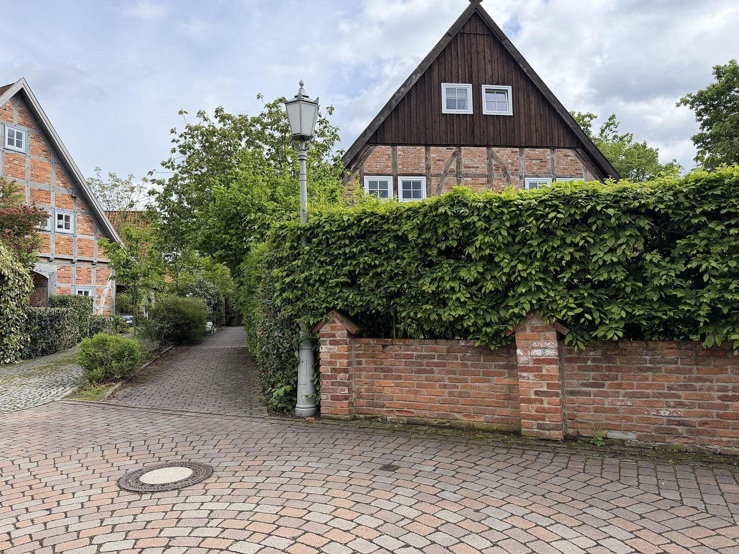 Pronájem domu 121 m², pozemek 251 m², Isernhagen, Dolní Sasko Pronájem domu 121 m², pozemek 251 m², Isernhagen, Dolní Sasko