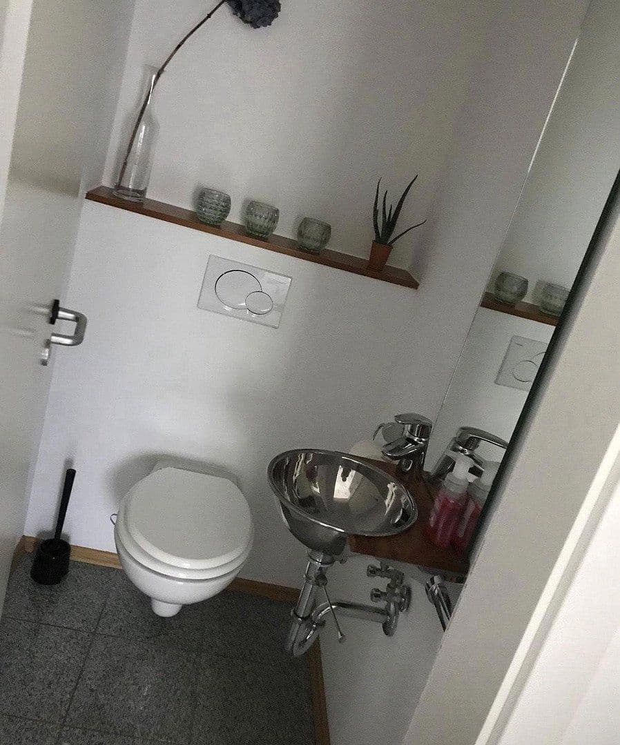 Pronájem domu 121 m², pozemek 251 m², Isernhagen, Dolní Sasko Pronájem domu 121 m², pozemek 251 m², Isernhagen, Dolní Sasko
