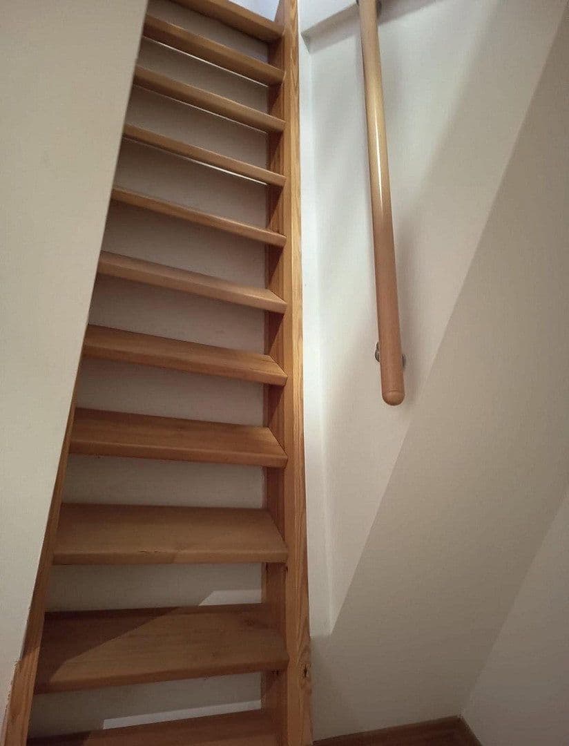 Pronájem domu 121 m², pozemek 251 m², Isernhagen, Dolní Sasko Pronájem domu 121 m², pozemek 251 m², Isernhagen, Dolní Sasko