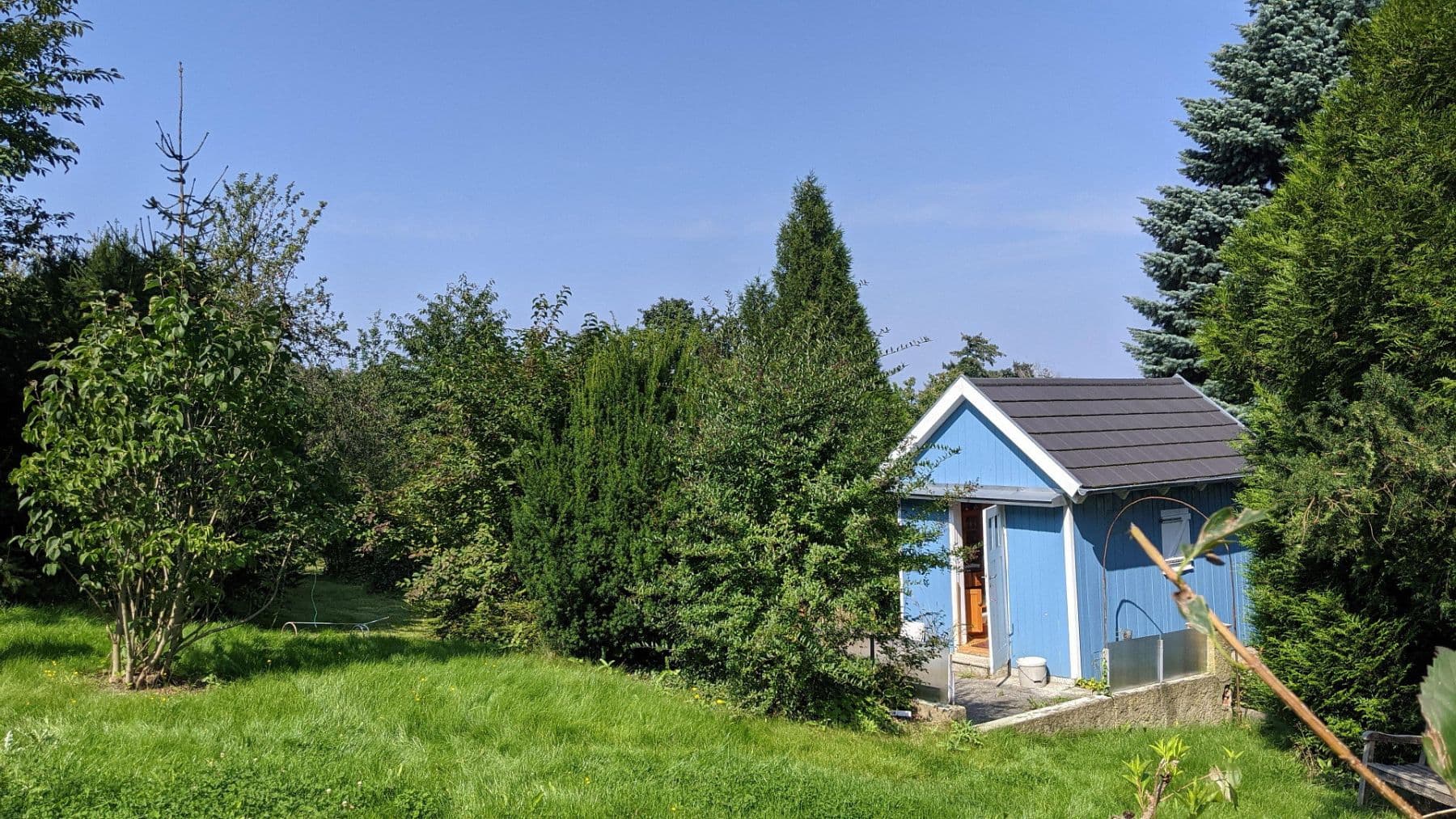 Prodej pozemku 1.350 m², Am Berg 5, Dresden, Sasko Prodej pozemku 1.350 m², Am Berg 5, Dresden, Sasko