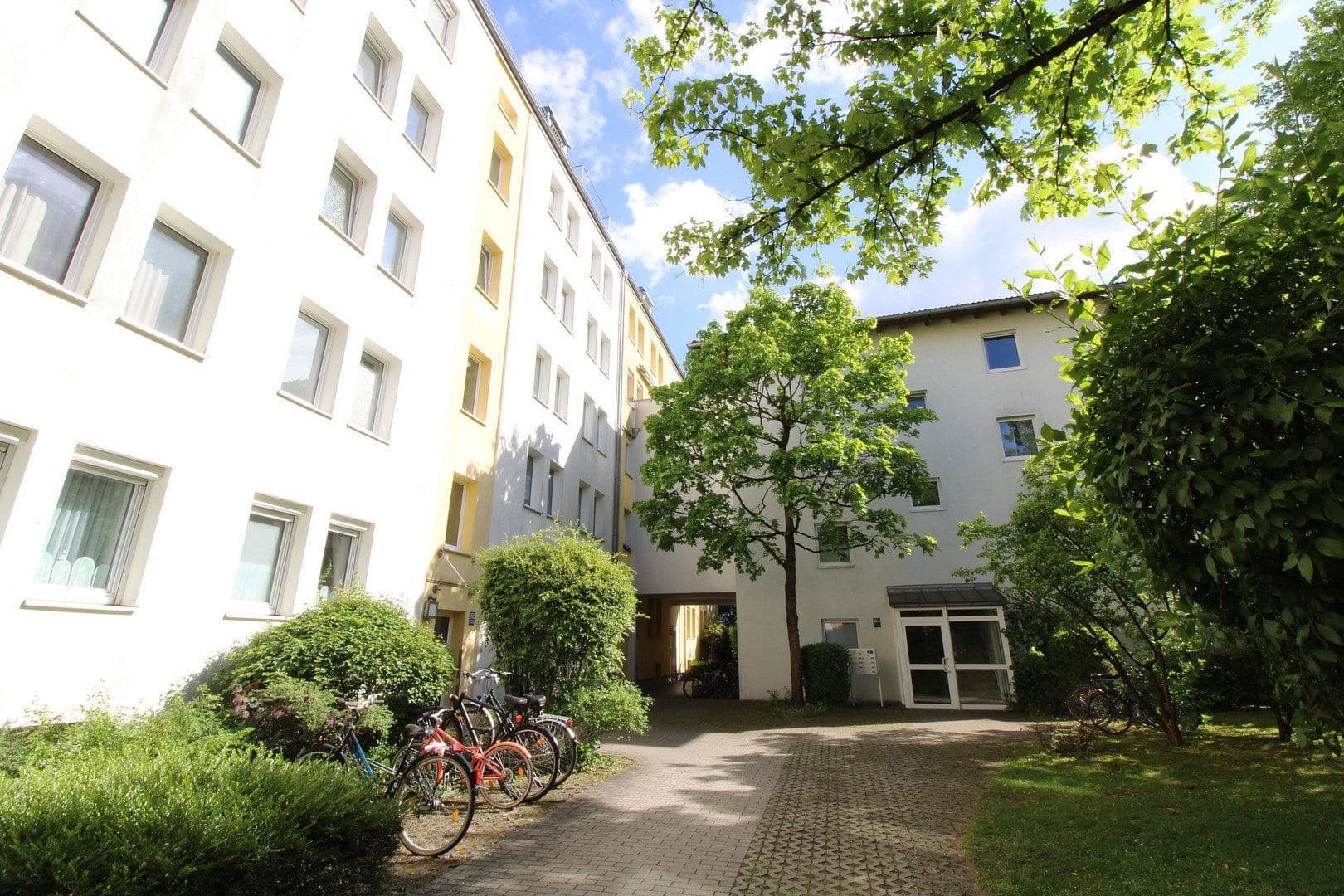 Prodej bytu 2+1 49 m², Deisenhofenerstraße 102, München, Bavorsko Prodej bytu 2+1 49 m², Deisenhofenerstraße 102, München, Bavorsko