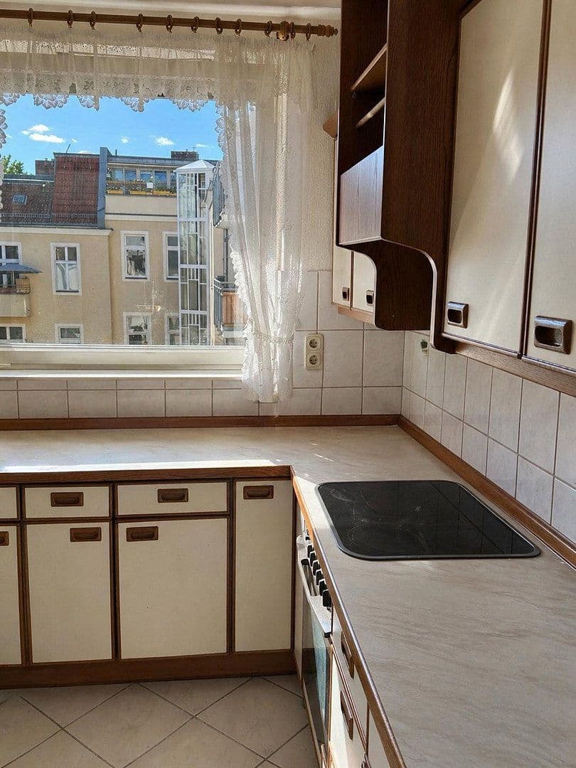 Pronájem bytu 3+1 62 m², Berlin, Berlín Pronájem bytu 3+1 62 m², Berlin, Berlín