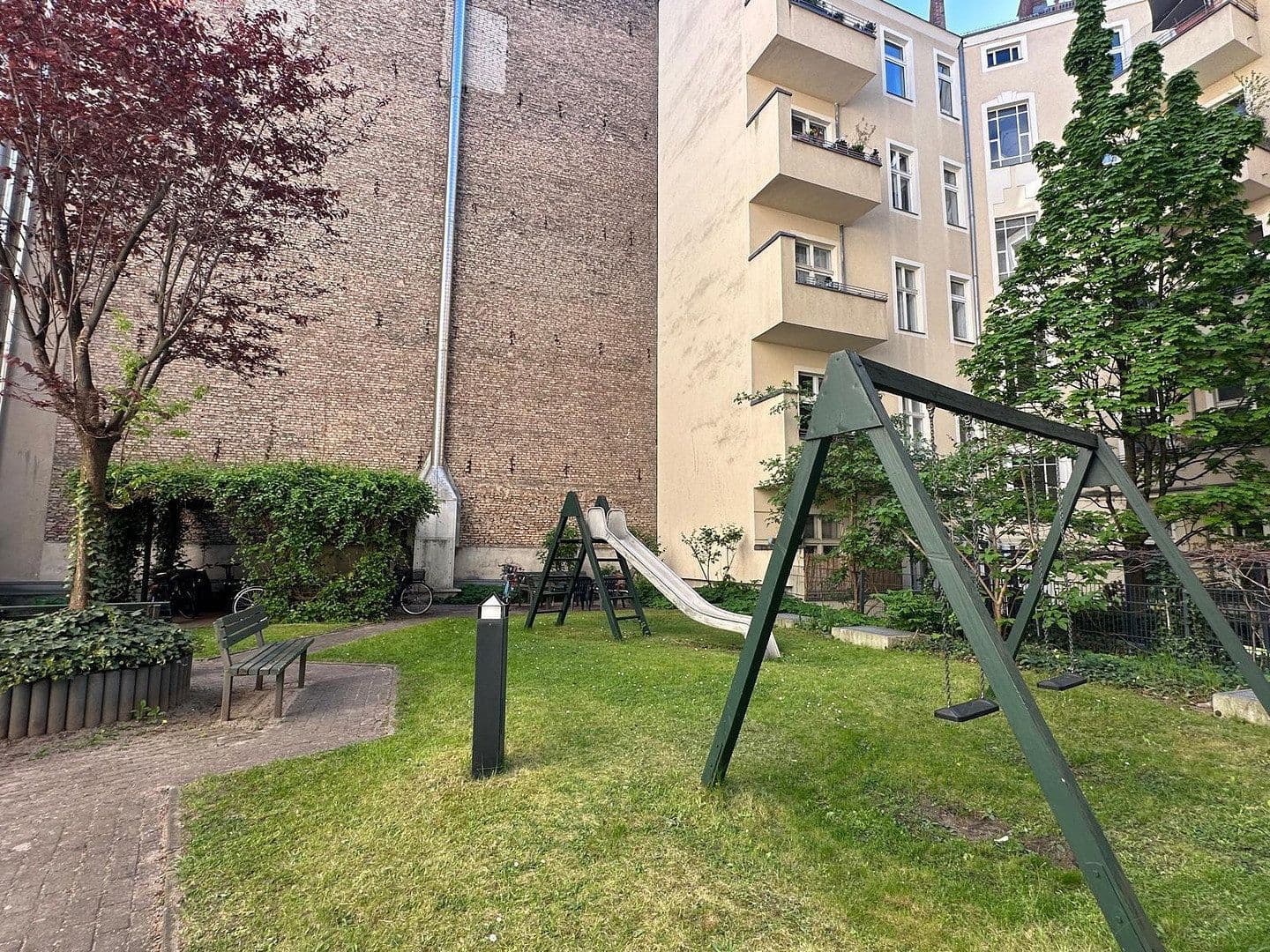 Pronájem bytu 3+1 62 m², Berlin, Berlín Pronájem bytu 3+1 62 m², Berlin, Berlín