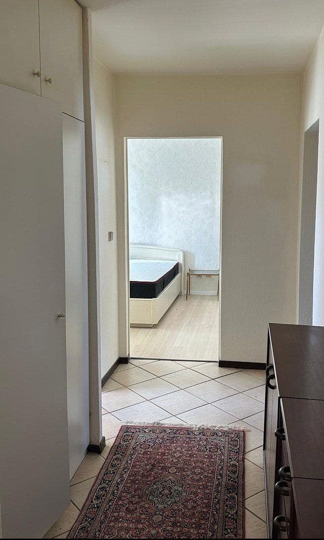 Pronájem bytu 3+1 62 m², Berlin, Berlín Pronájem bytu 3+1 62 m², Berlin, Berlín