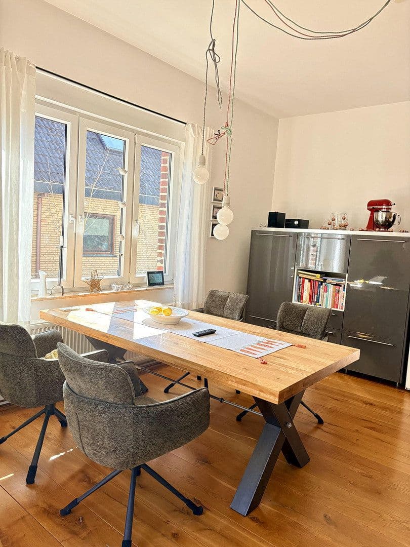 Prodej domu 151 m², pozemek 579 m², Berlin, Berlín Prodej domu 151 m², pozemek 579 m², Berlin, Berlín