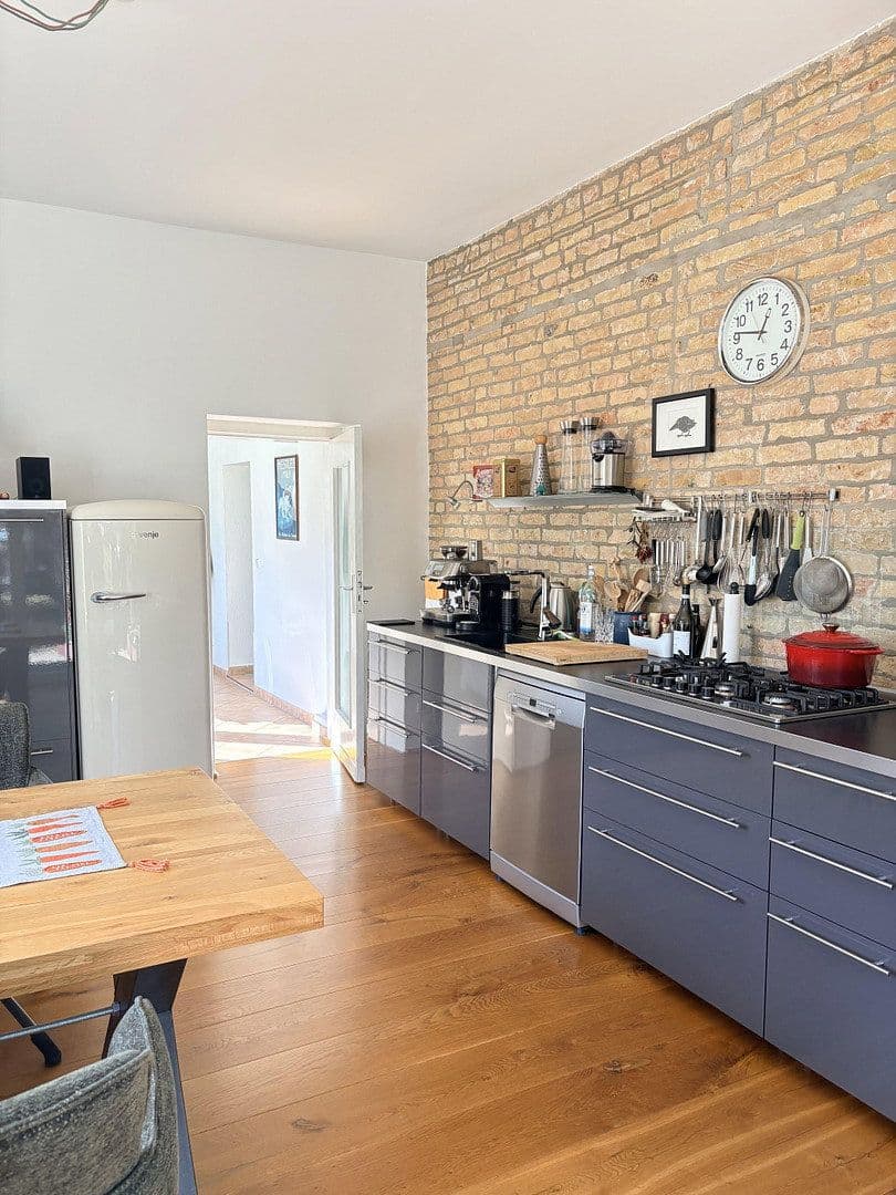 Prodej domu 151 m², pozemek 579 m², Berlin, Berlín Prodej domu 151 m², pozemek 579 m², Berlin, Berlín