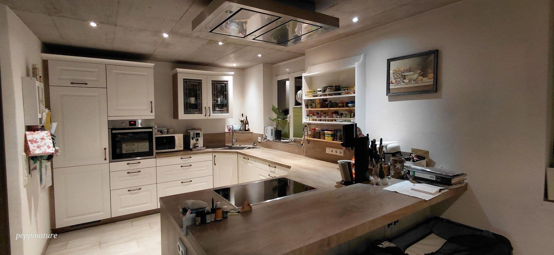 Pronájem domu 240 m², pozemek 2.300 m², Friedenweiler, Bádensko-Württembersko Pronájem domu 240 m², pozemek 2.300 m², Friedenweiler, Bádensko-Württembersko