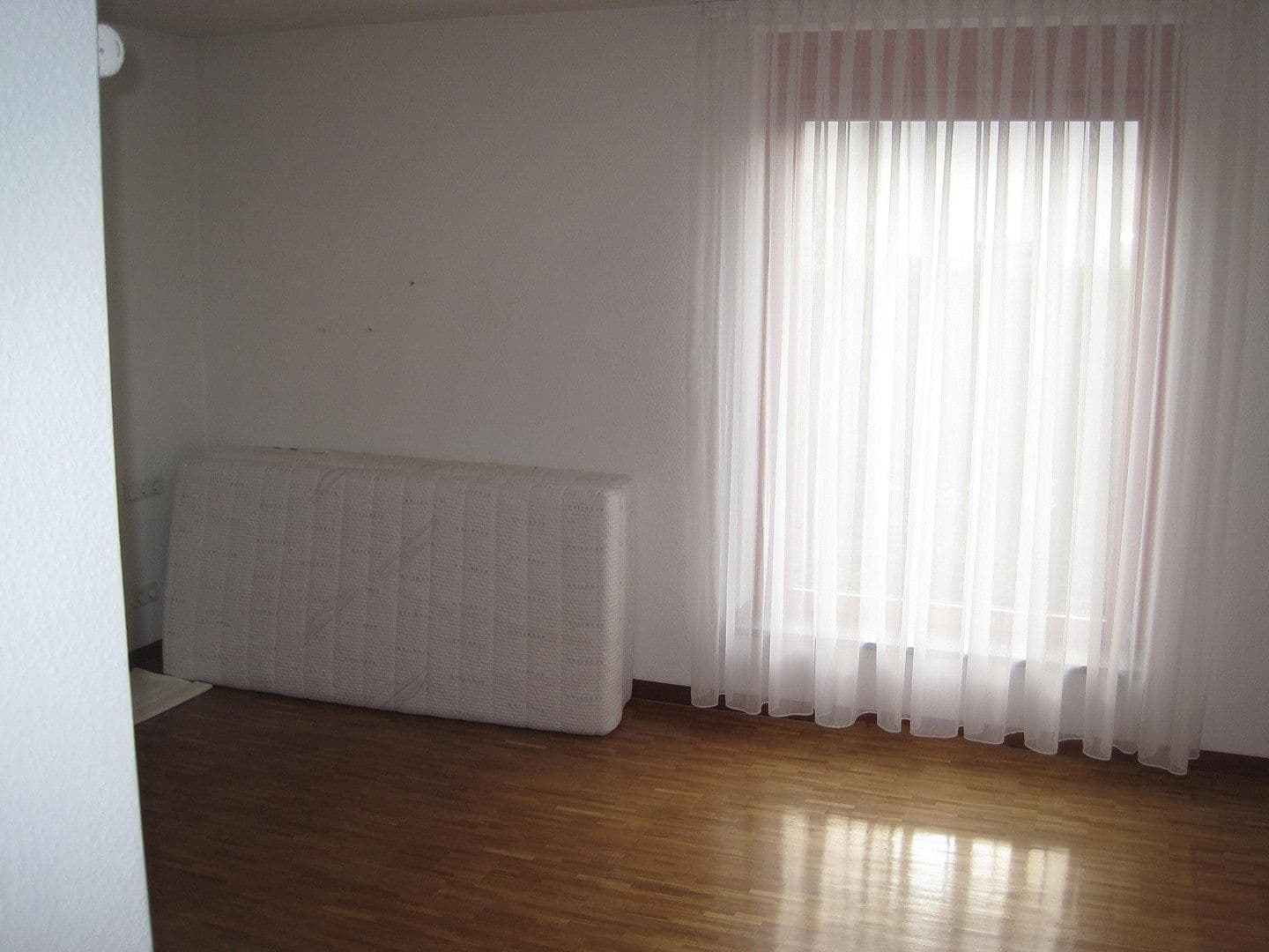 Pronájem bytu 3+1 93 m², Bühl, Bádensko-Württembersko Pronájem bytu 3+1 93 m², Bühl, Bádensko-Württembersko