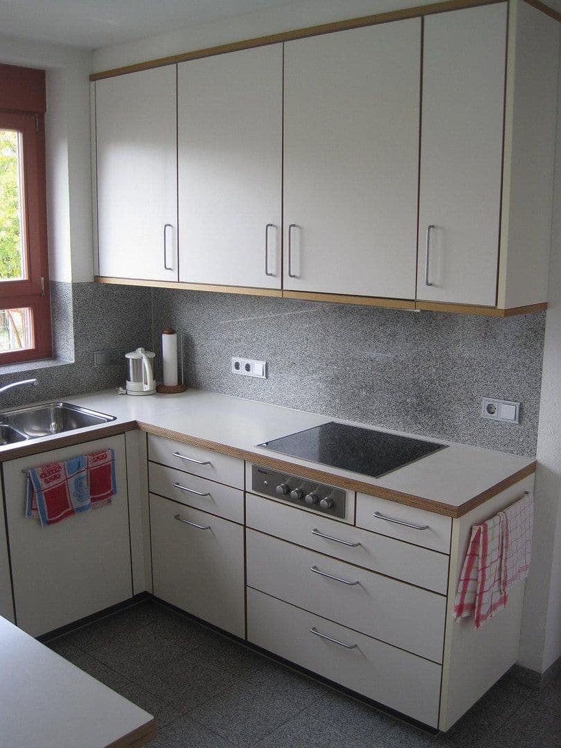 Pronájem bytu 3+1 93 m², Bühl, Bádensko-Württembersko Pronájem bytu 3+1 93 m², Bühl, Bádensko-Württembersko
