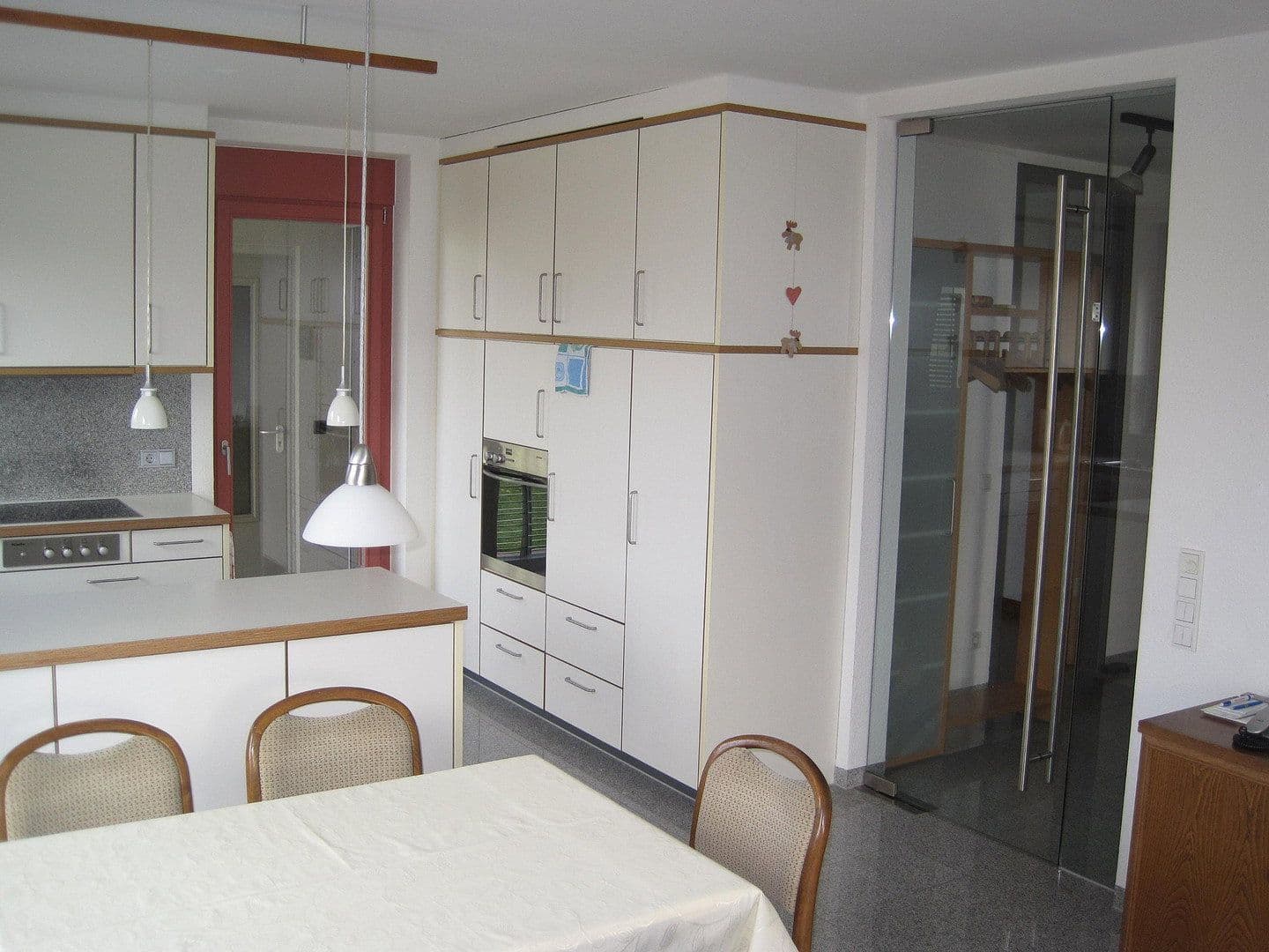 Pronájem bytu 3+1 93 m², Bühl, Bádensko-Württembersko Pronájem bytu 3+1 93 m², Bühl, Bádensko-Württembersko