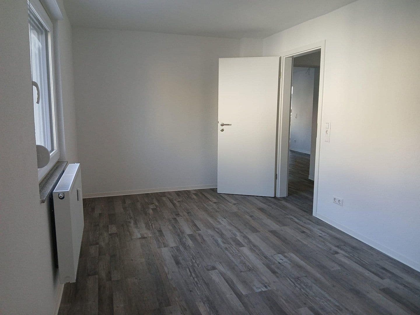 Pronájem bytu 3+1 72 m², Winnenden, Bádensko-Württembersko Pronájem bytu 3+1 72 m², Winnenden, Bádensko-Württembersko