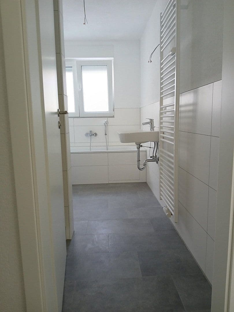 Pronájem bytu 3+1 72 m², Winnenden, Bádensko-Württembersko Pronájem bytu 3+1 72 m², Winnenden, Bádensko-Württembersko