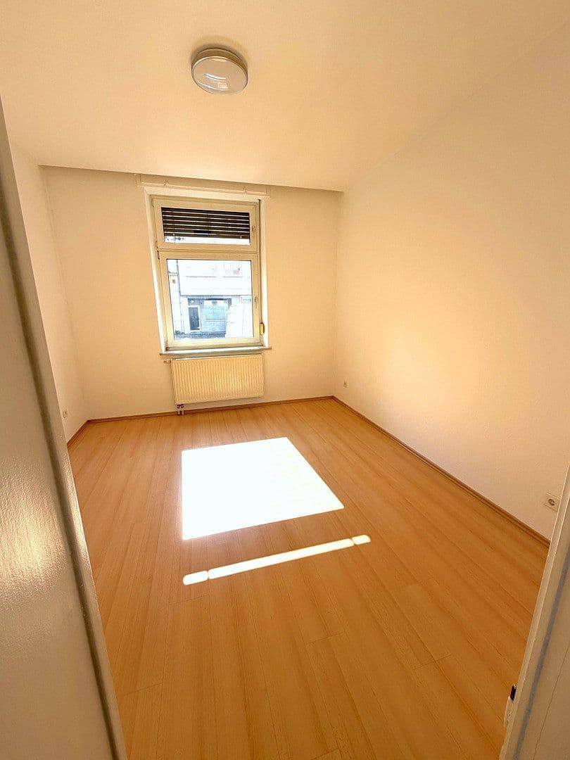 Pronájem bytu 2+1 52 m², Essen, Severní Porýní-Vestfálsko Pronájem bytu 2+1 52 m², Essen, Severní Porýní-Vestfálsko