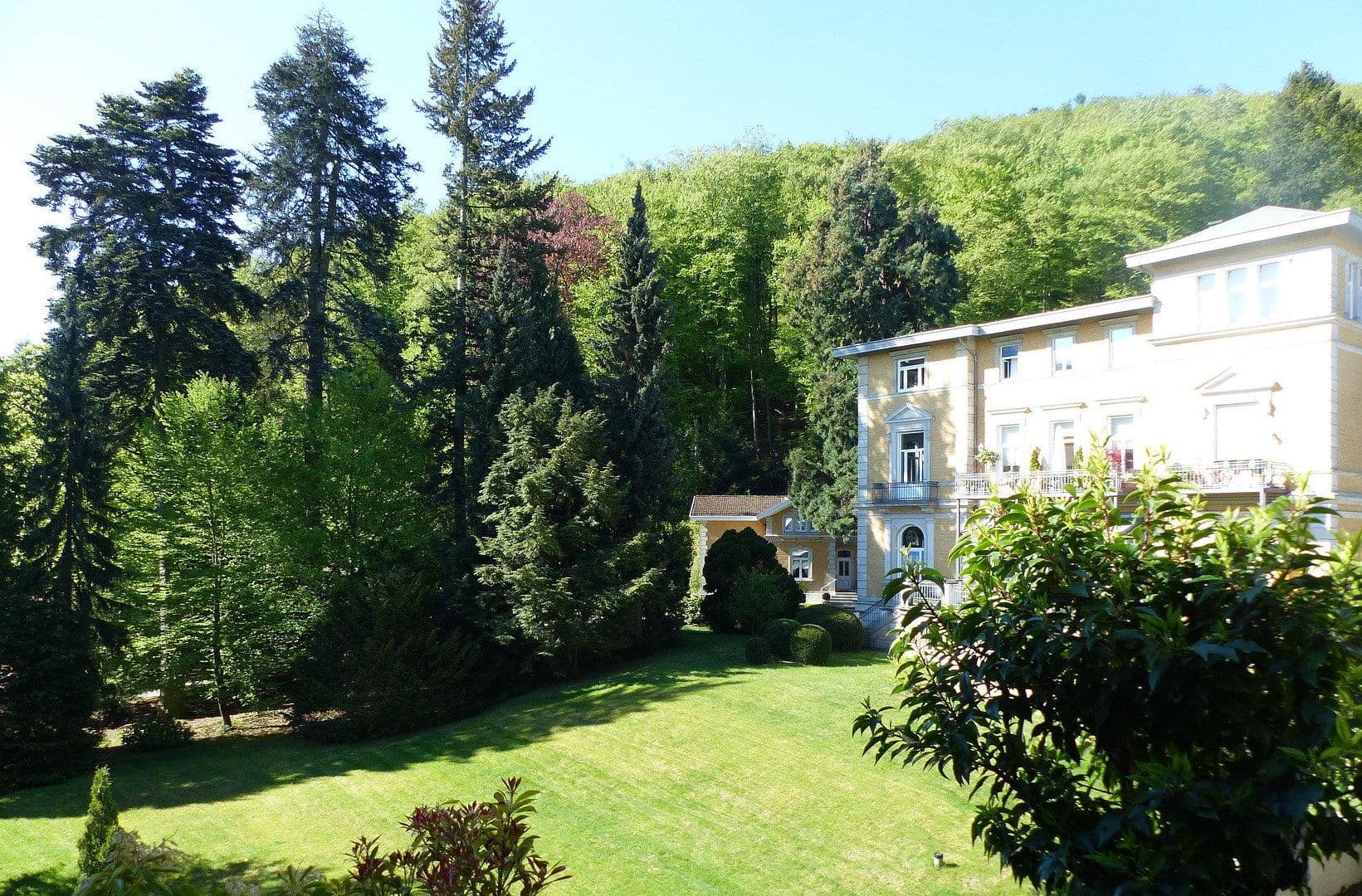Prodej bytu 3+1 82 m², Amsbergstraße 12a, Bad Harzburg, Dolní Sasko Prodej bytu 3+1 82 m², Amsbergstraße 12a, Bad Harzburg, Dolní Sasko