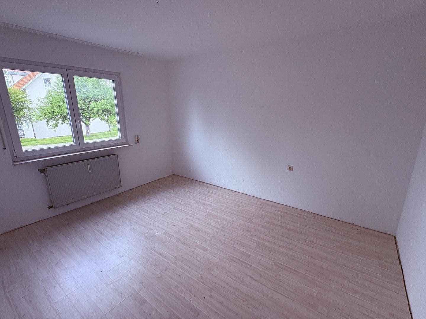 Pronájem bytu 4+1 98 m², Isny im Allgäu, Bádensko-Württembersko Pronájem bytu 4+1 98 m², Isny im Allgäu, Bádensko-Württembersko