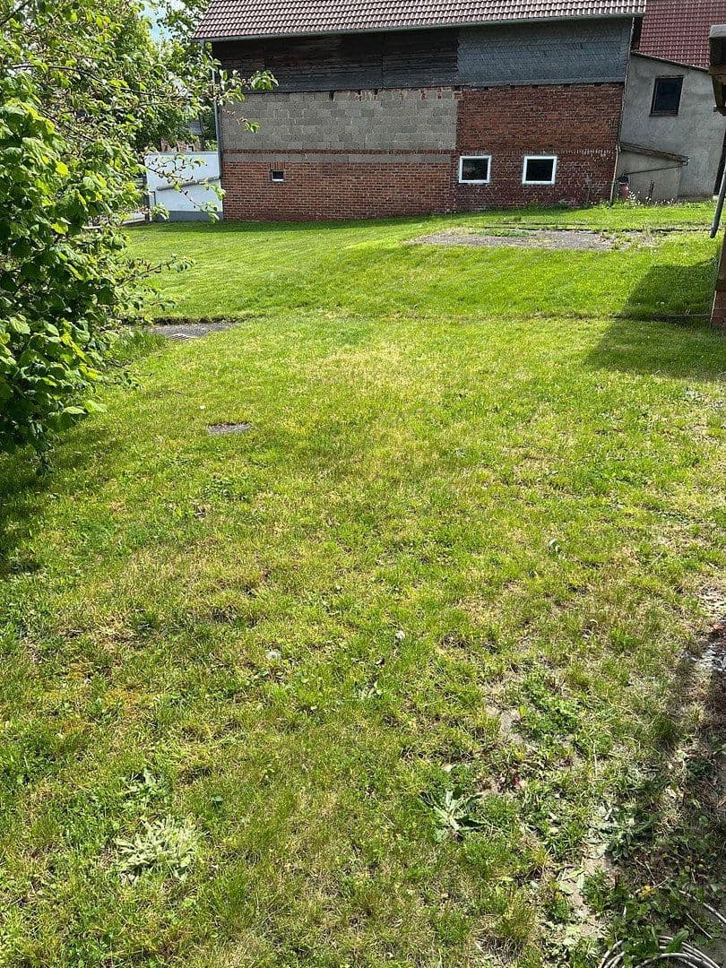 Prodej domu 263 m², pozemek 700 m², Schulstraße 12, Allendorf (Eder), Hessen Prodej domu 263 m², pozemek 700 m², Schulstraße 12, Allendorf (Eder), Hessen