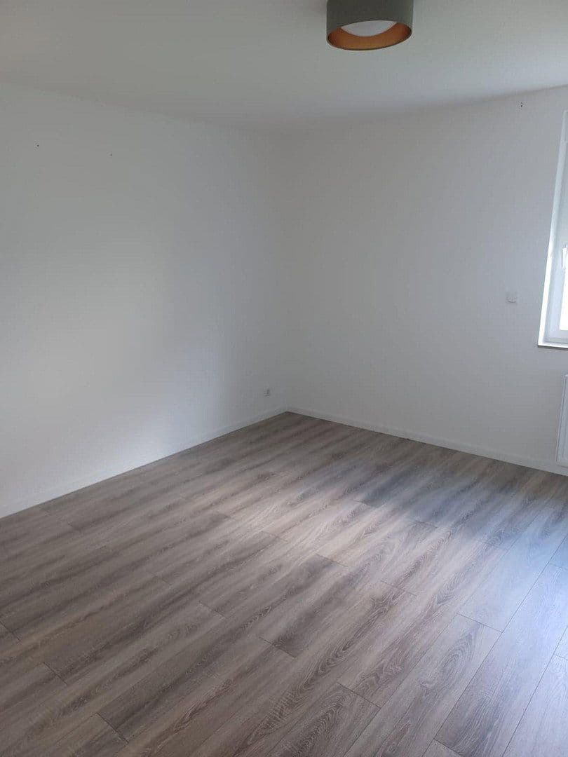 Pronájem bytu 2+1 60 m², Bergstraße 1-25, Mittenwalde, Braniborsko Pronájem bytu 2+1 60 m², Bergstraße 1-25, Mittenwalde, Braniborsko