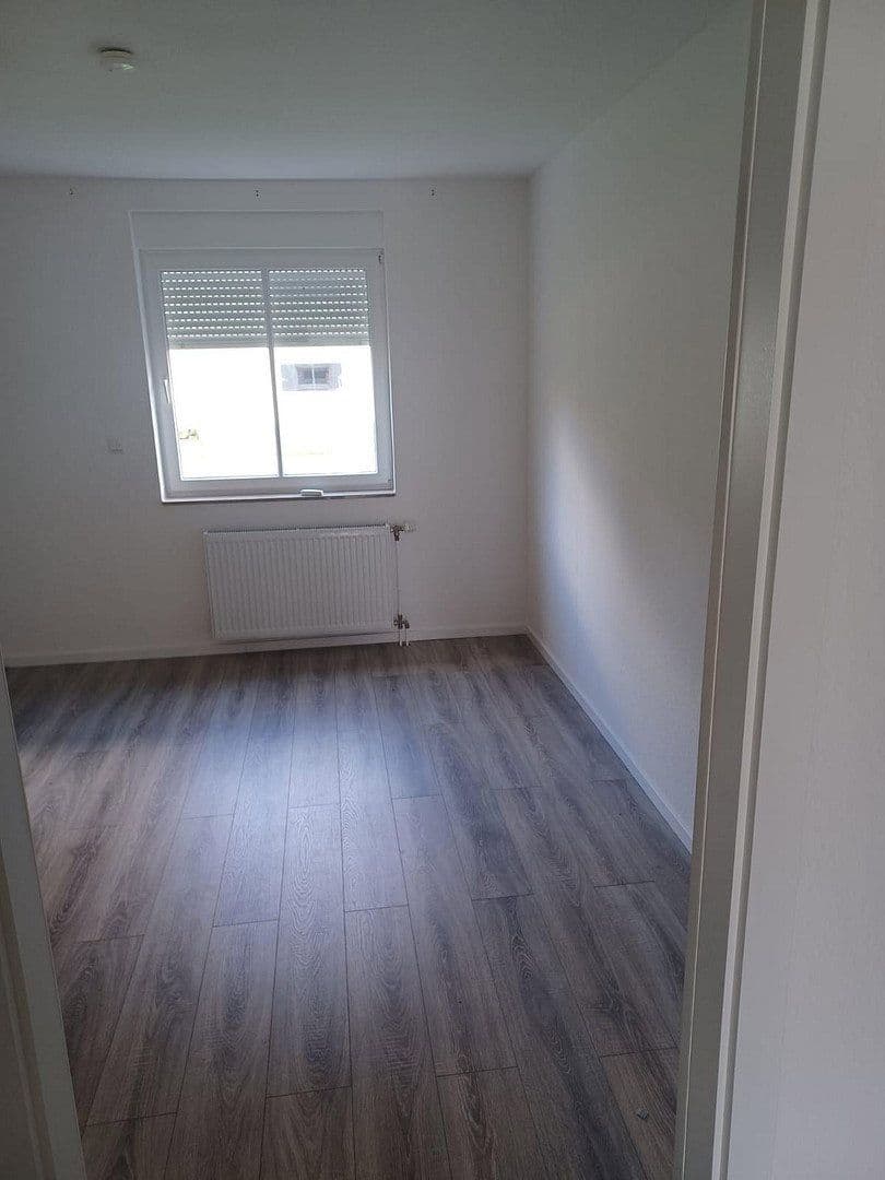 Pronájem bytu 2+1 60 m², Bergstraße 1-25, Mittenwalde, Braniborsko Pronájem bytu 2+1 60 m², Bergstraße 1-25, Mittenwalde, Braniborsko