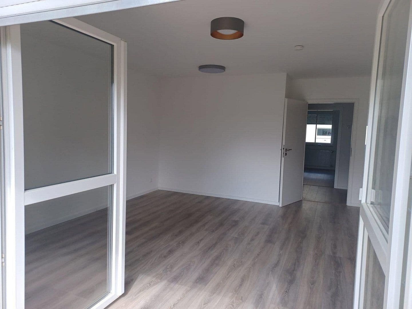 Pronájem bytu 2+1 60 m², Bergstraße 1-25, Mittenwalde, Braniborsko Pronájem bytu 2+1 60 m², Bergstraße 1-25, Mittenwalde, Braniborsko
