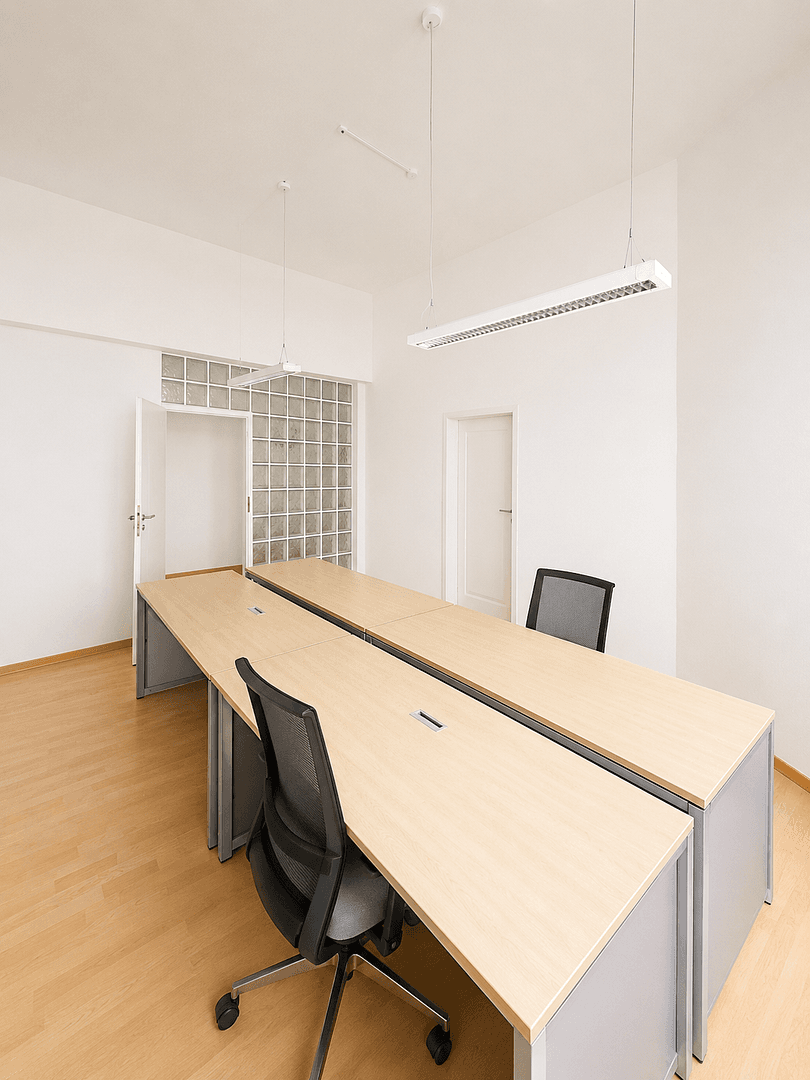 Pronájem kanceláře 80 m², Wilhelmstraße 18, Wiesbaden, Hessen Pronájem kanceláře 80 m², Wilhelmstraße 18, Wiesbaden, Hessen