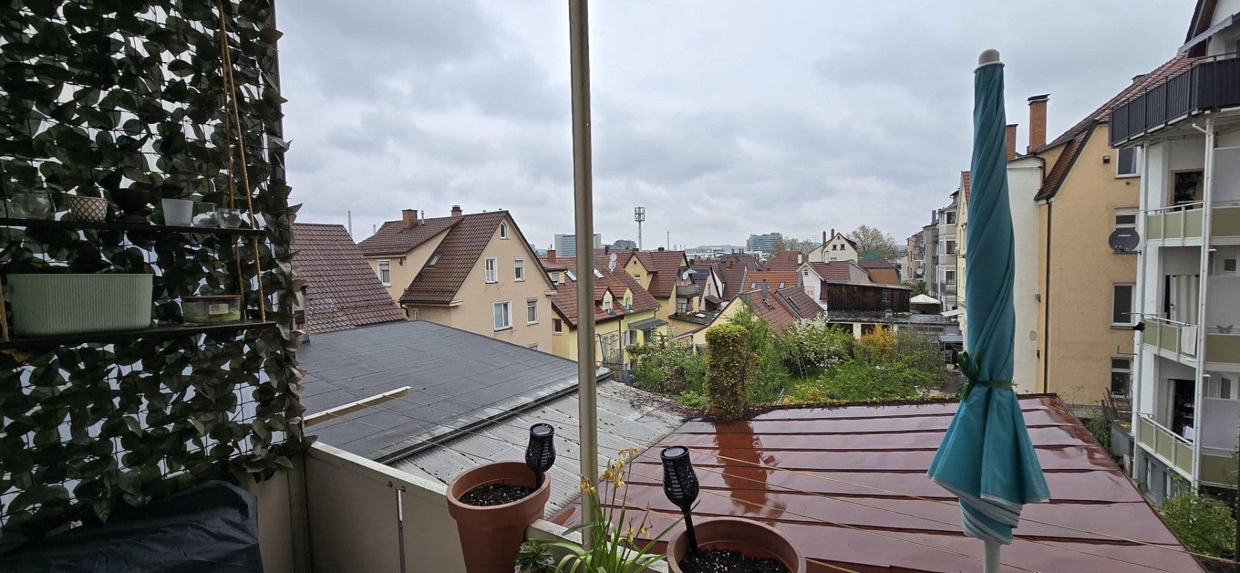 Pronájem bytu 3+1 65 m², Hindelangerstraße, Stuttgart-Untertürheim, Bádensko-Württembersko Pronájem bytu 3+1 65 m², Hindelangerstraße, Stuttgart-Untertürheim, Bádensko-Württembersko