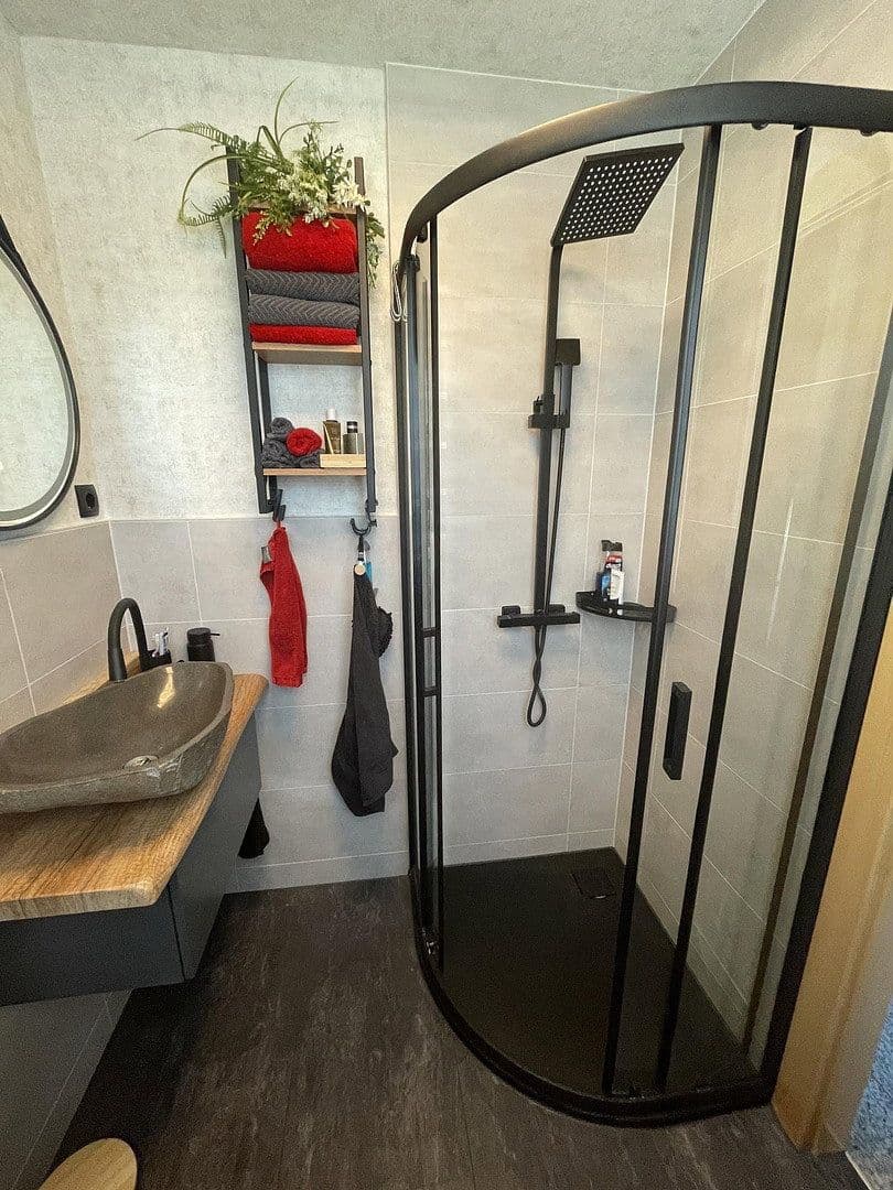 Prodej domu 117 m², pozemek 292 m², Berlin, Berlín Prodej domu 117 m², pozemek 292 m², Berlin, Berlín