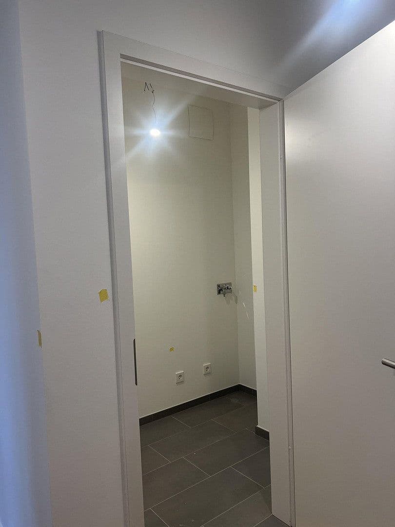 Pronájem bytu 3+1 86 m², Bürgerstraße 53A, Berlin, Berlín Pronájem bytu 3+1 86 m², Bürgerstraße 53A, Berlin, Berlín