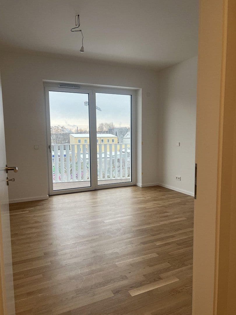Pronájem bytu 3+1 86 m², Bürgerstraße 53A, Berlin, Berlín Pronájem bytu 3+1 86 m², Bürgerstraße 53A, Berlin, Berlín