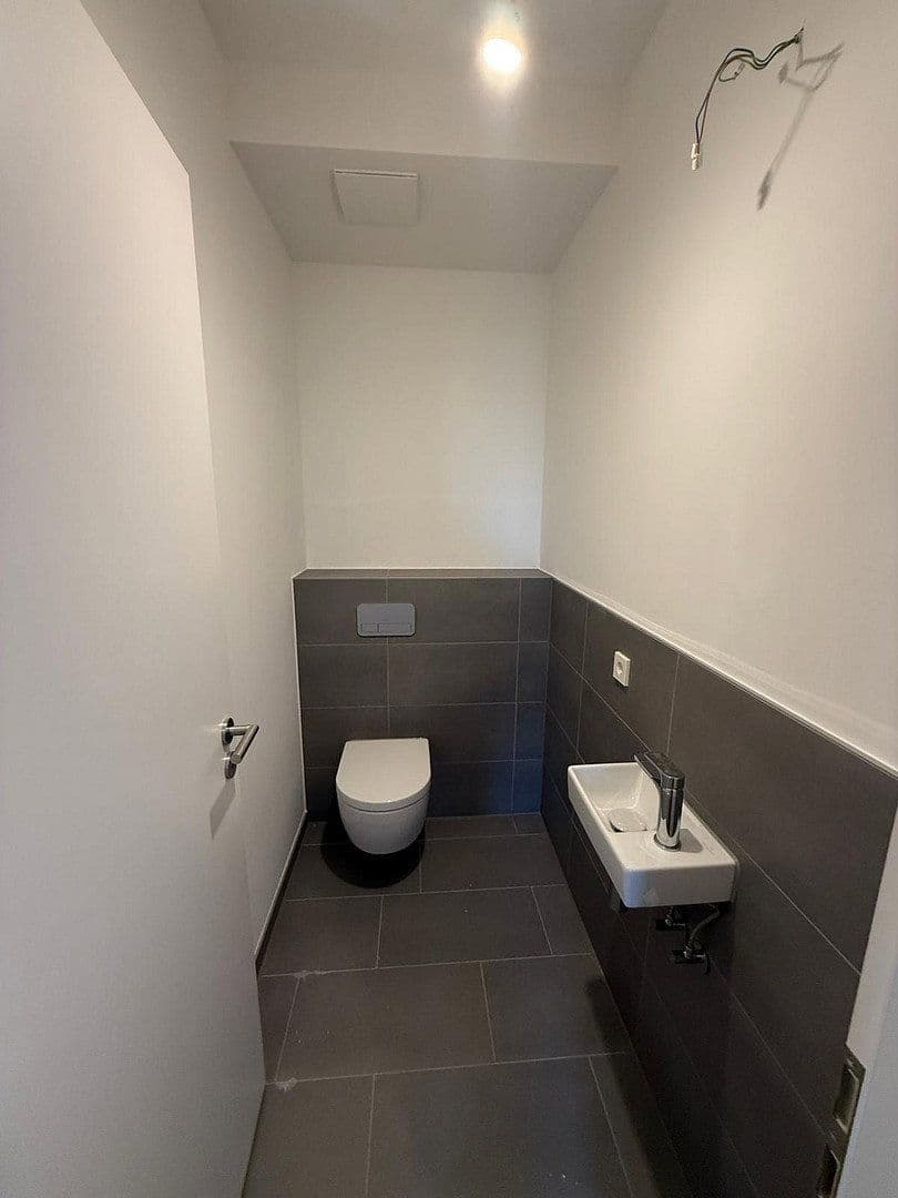 Pronájem bytu 3+1 86 m², Bürgerstraße 53A, Berlin, Berlín Pronájem bytu 3+1 86 m², Bürgerstraße 53A, Berlin, Berlín