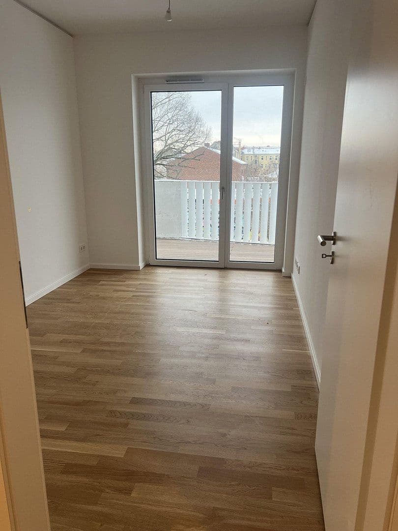 Pronájem bytu 3+1 86 m², Bürgerstraße 53A, Berlin, Berlín Pronájem bytu 3+1 86 m², Bürgerstraße 53A, Berlin, Berlín