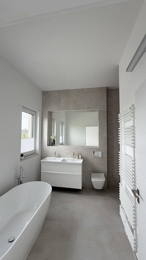 Prodej domu 140 m², pozemek 473 m², Ludwigsfelde, Braniborsko Prodej domu 140 m², pozemek 473 m², Ludwigsfelde, Braniborsko