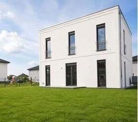 Prodej domu 140 m², pozemek 473 m², Ludwigsfelde, Braniborsko Prodej domu 140 m², pozemek 473 m², Ludwigsfelde, Braniborsko