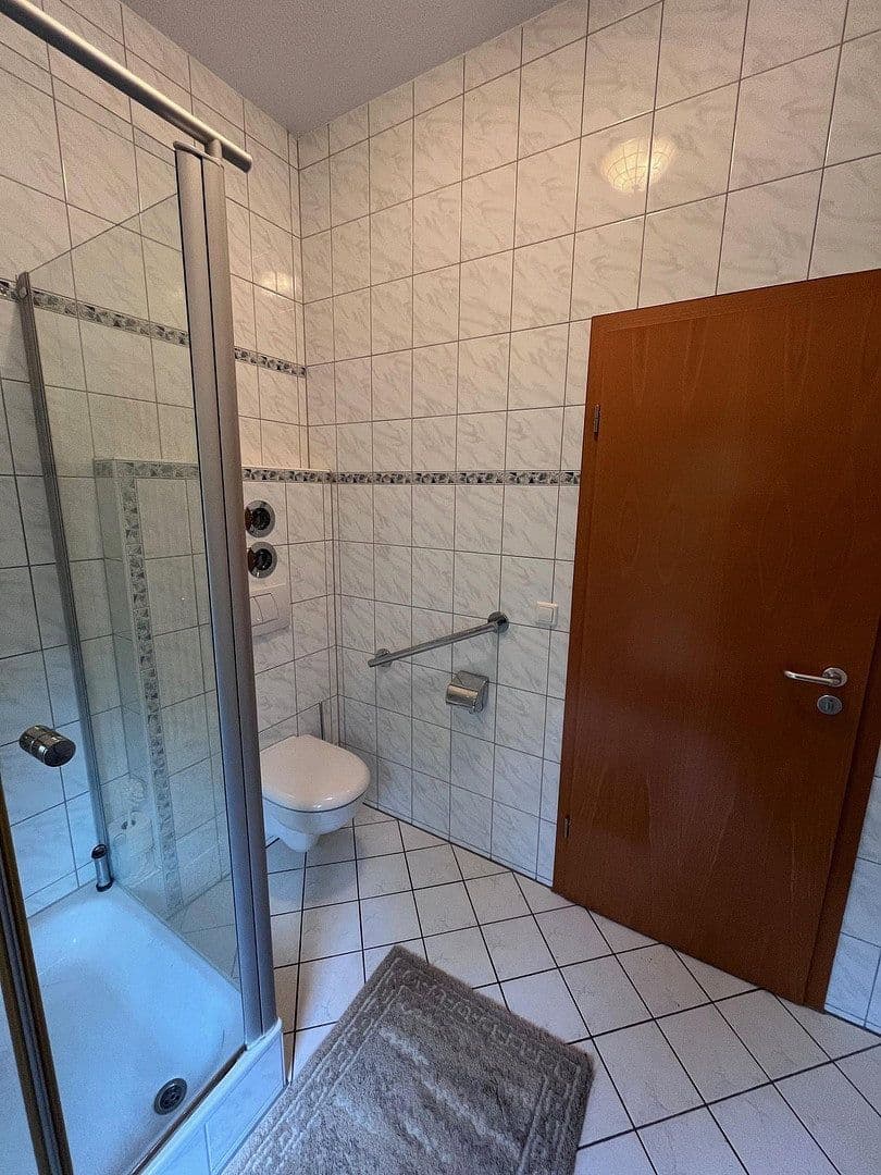 Prodej bytu 3+1 98 m², Königsfeld im Schwarzwald, Bádensko-Württembersko Prodej bytu 3+1 98 m², Königsfeld im Schwarzwald, Bádensko-Württembersko