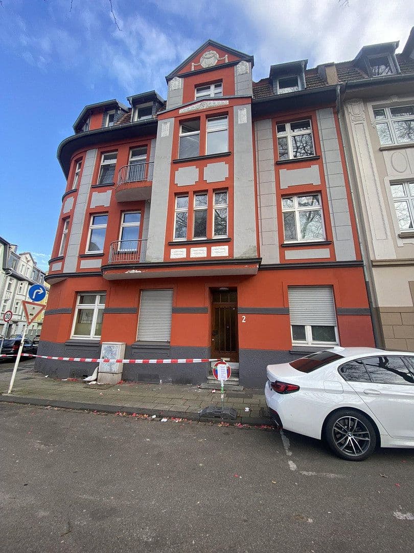Prodej bytu 3+kk 99 m², Essen, Severní Porýní-Vestfálsko Prodej bytu 3+kk 99 m², Essen, Severní Porýní-Vestfálsko