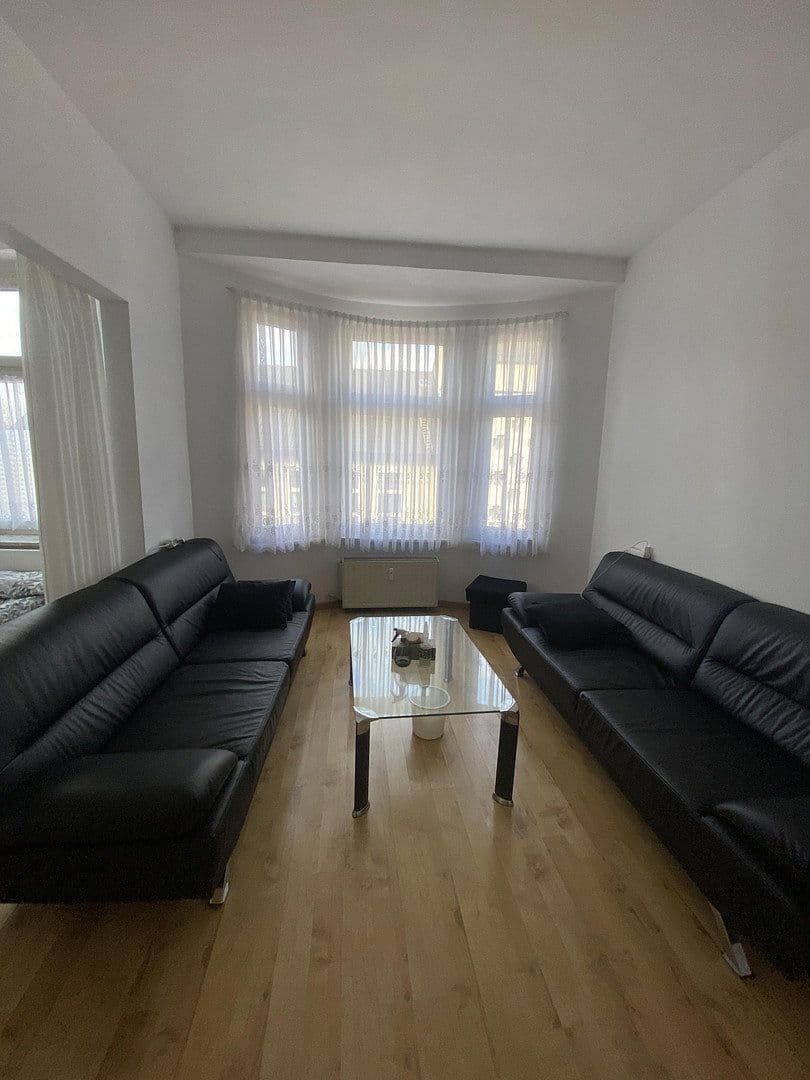 Prodej bytu 3+kk 99 m², Essen, Severní Porýní-Vestfálsko Prodej bytu 3+kk 99 m², Essen, Severní Porýní-Vestfálsko