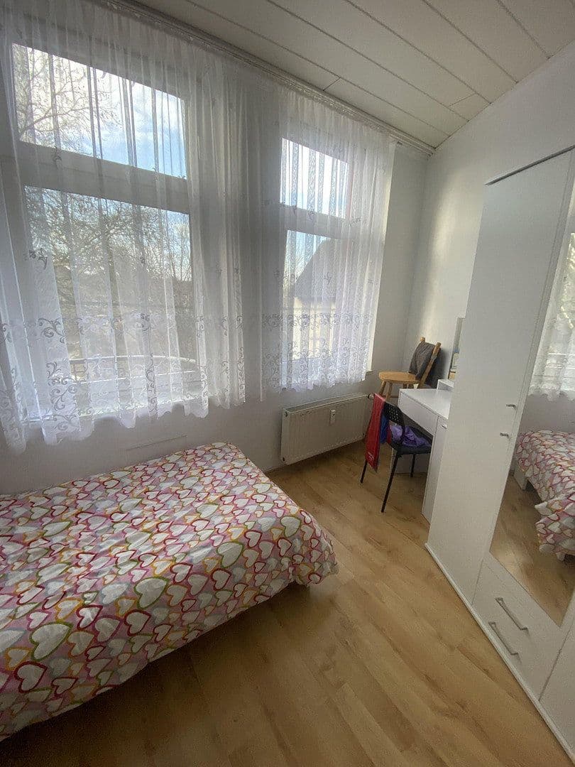 Prodej bytu 3+kk 99 m², Essen, Severní Porýní-Vestfálsko Prodej bytu 3+kk 99 m², Essen, Severní Porýní-Vestfálsko