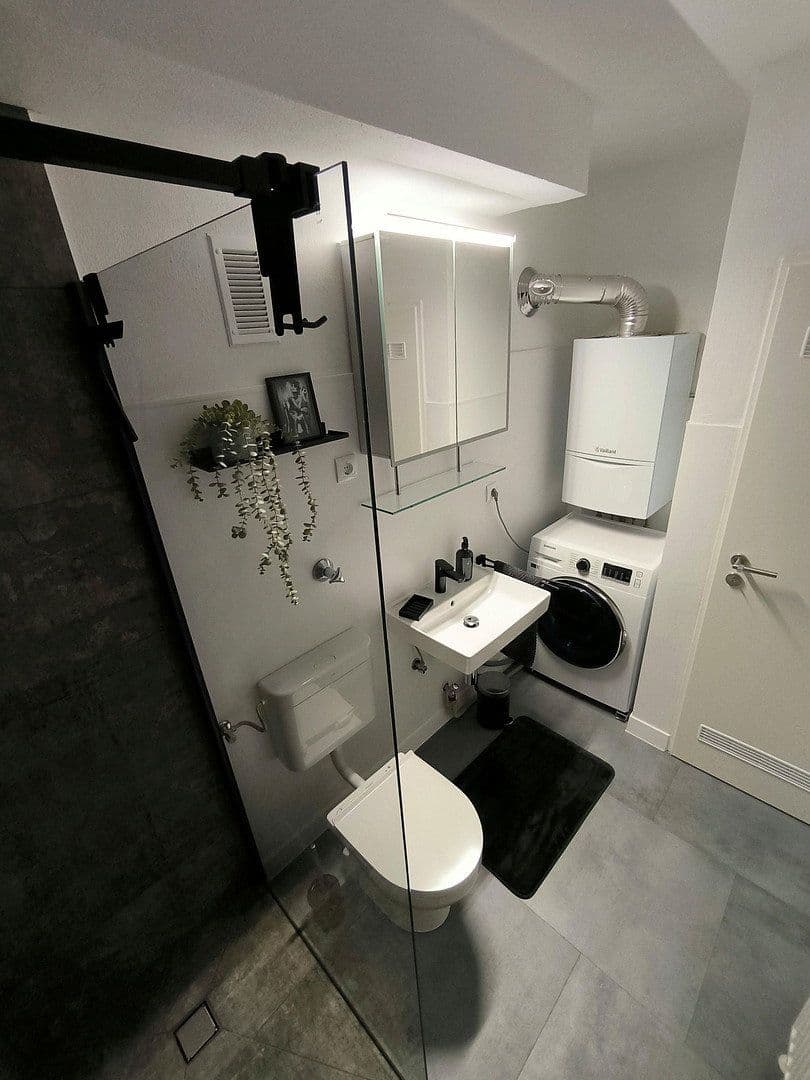 Pronájem bytu 1+1 44 m², Neuss, Severní Porýní-Vestfálsko Pronájem bytu 1+1 44 m², Neuss, Severní Porýní-Vestfálsko