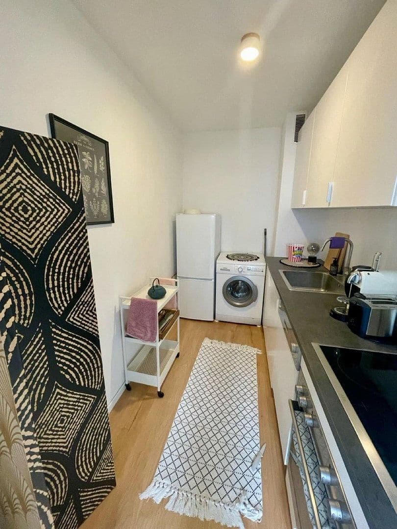 Prodej bytu 1+1 29 m², K3 2, Mannheim, Bádensko-Württembersko Prodej bytu 1+1 29 m², K3 2, Mannheim, Bádensko-Württembersko