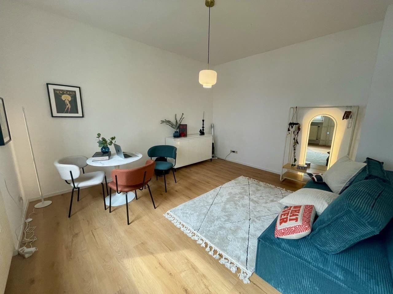 Prodej bytu 1+1 29 m², K3 2, Mannheim, Bádensko-Württembersko Prodej bytu 1+1 29 m², K3 2, Mannheim, Bádensko-Württembersko