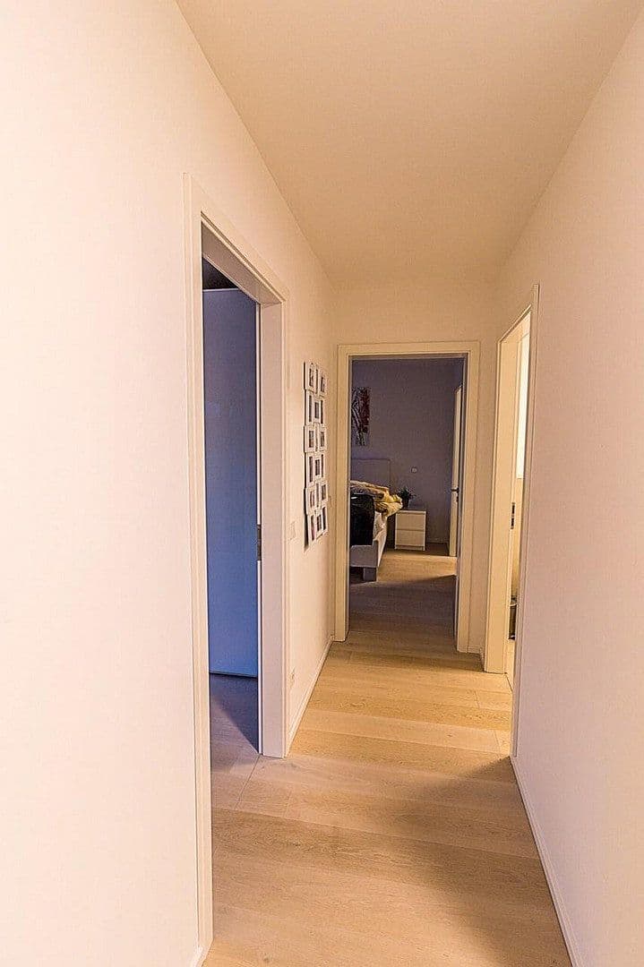 Prodej bytu 3+1 94 m², Friedrich-Karl-Str. 135, Köln, Severní Porýní-Vestfálsko Prodej bytu 3+1 94 m², Friedrich-Karl-Str. 135, Köln, Severní Porýní-Vestfálsko