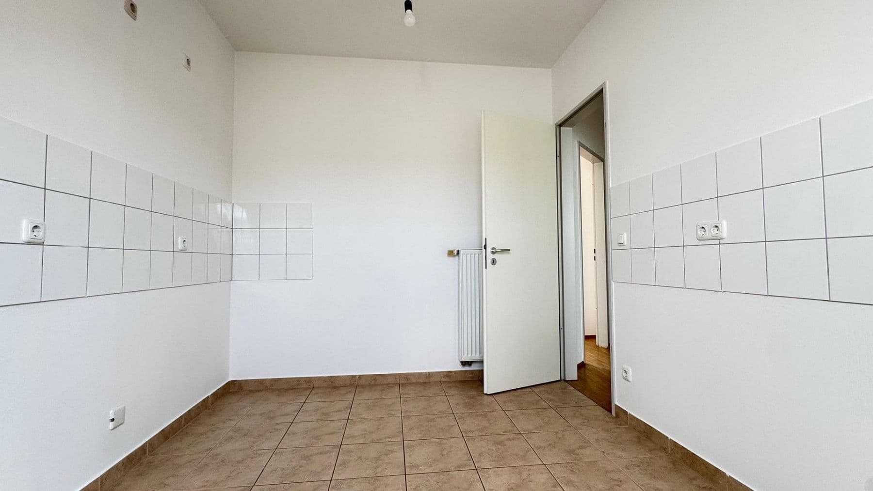 Pronájem bytu 2+1 54 m², Naupliastraße 39, München, Bavorsko Pronájem bytu 2+1 54 m², Naupliastraße 39, München, Bavorsko