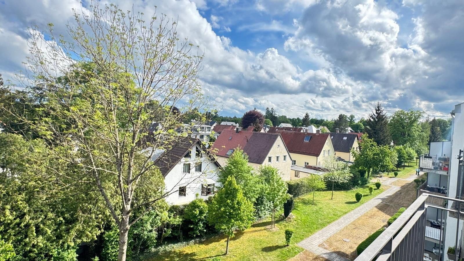 Pronájem bytu 2+1 54 m², Naupliastraße 39, München, Bavorsko Pronájem bytu 2+1 54 m², Naupliastraße 39, München, Bavorsko