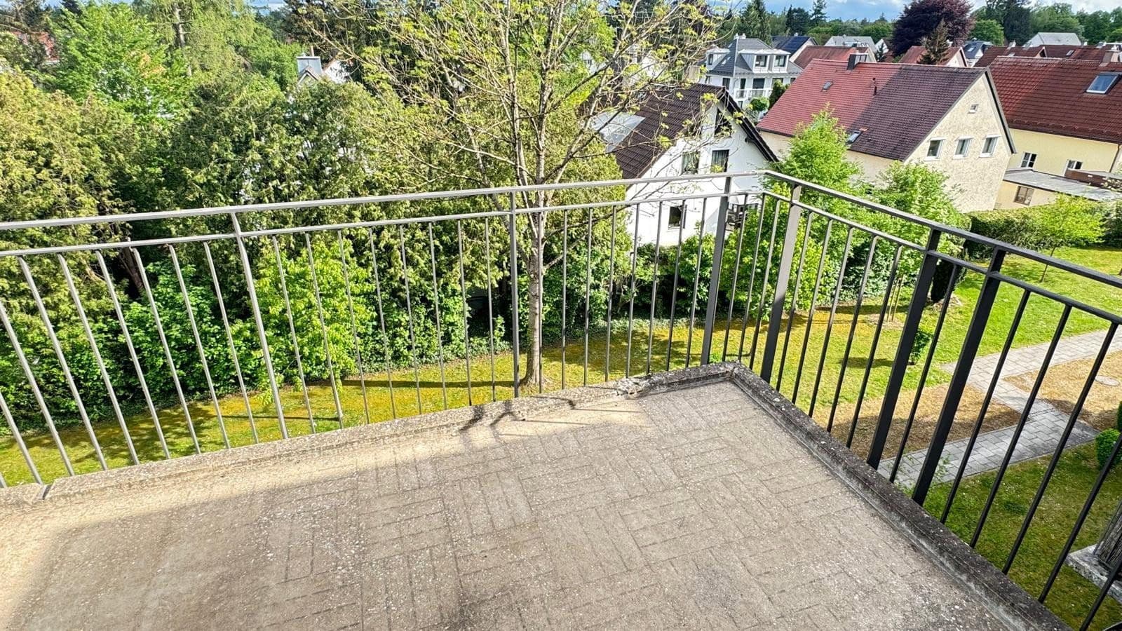 Pronájem bytu 2+1 54 m², Naupliastraße 39, München, Bavorsko Pronájem bytu 2+1 54 m², Naupliastraße 39, München, Bavorsko