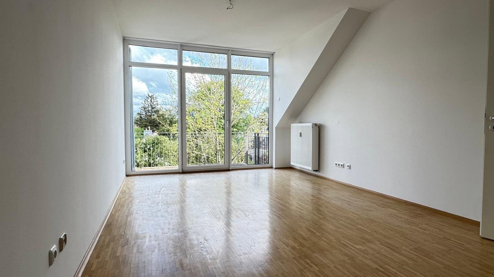 Pronájem bytu 2+1 54 m², Naupliastraße 39, München, Bavorsko Pronájem bytu 2+1 54 m², Naupliastraße 39, München, Bavorsko
