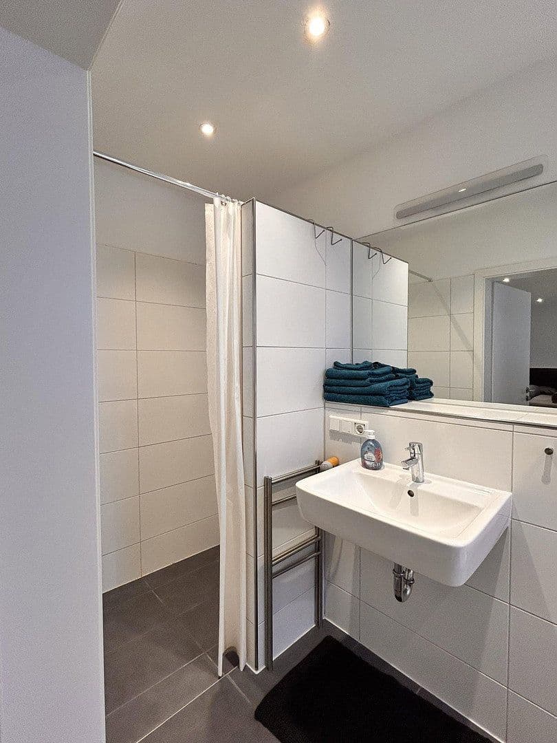 Pronájem bytu 1+1 30 m², Goethestr. 11, Fürth, Bavorsko Pronájem bytu 1+1 30 m², Goethestr. 11, Fürth, Bavorsko