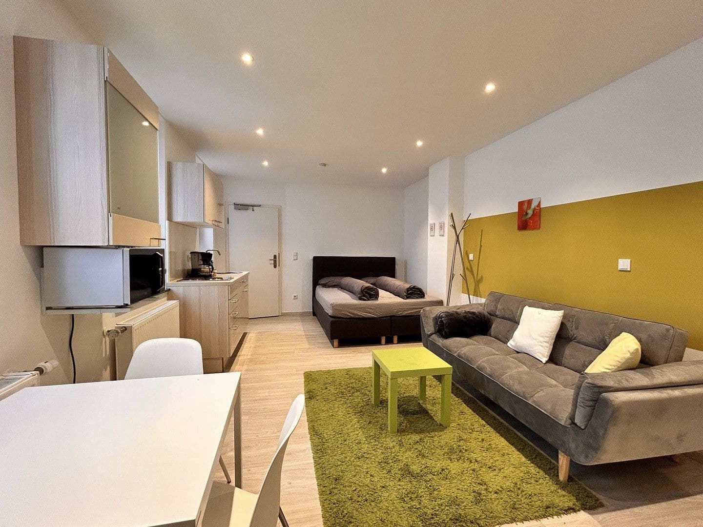 Pronájem bytu 1+1 30 m², Goethestr. 11, Fürth, Bavorsko Pronájem bytu 1+1 30 m², Goethestr. 11, Fürth, Bavorsko