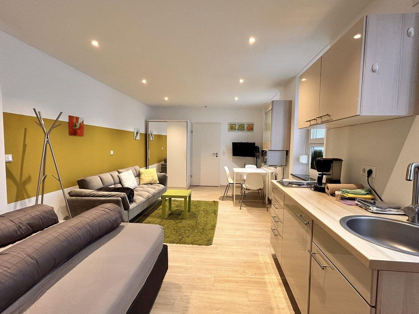Pronájem bytu 1+1 30 m², Goethestr. 11, Fürth, Bavorsko Pronájem bytu 1+1 30 m², Goethestr. 11, Fürth, Bavorsko