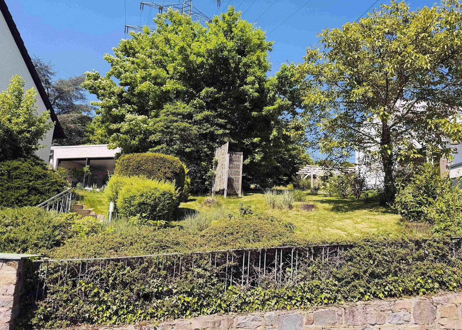 Prodej domu 140 m², pozemek 2.049 m², Kleinostheim, Bavorsko Prodej domu 140 m², pozemek 2.049 m², Kleinostheim, Bavorsko